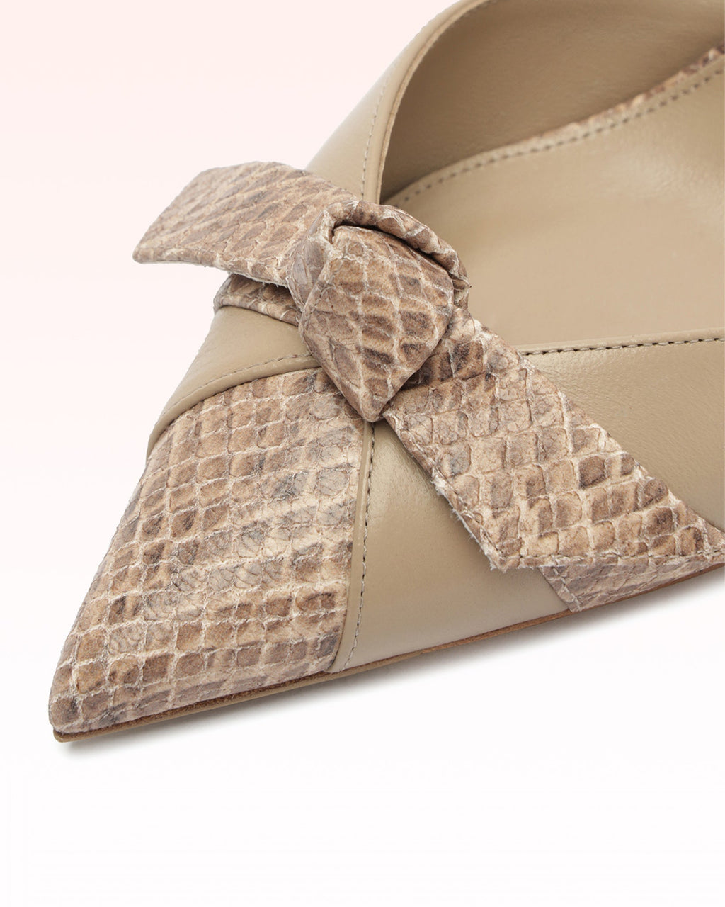 Clarita Slingback Cap Toe 85 Semolina