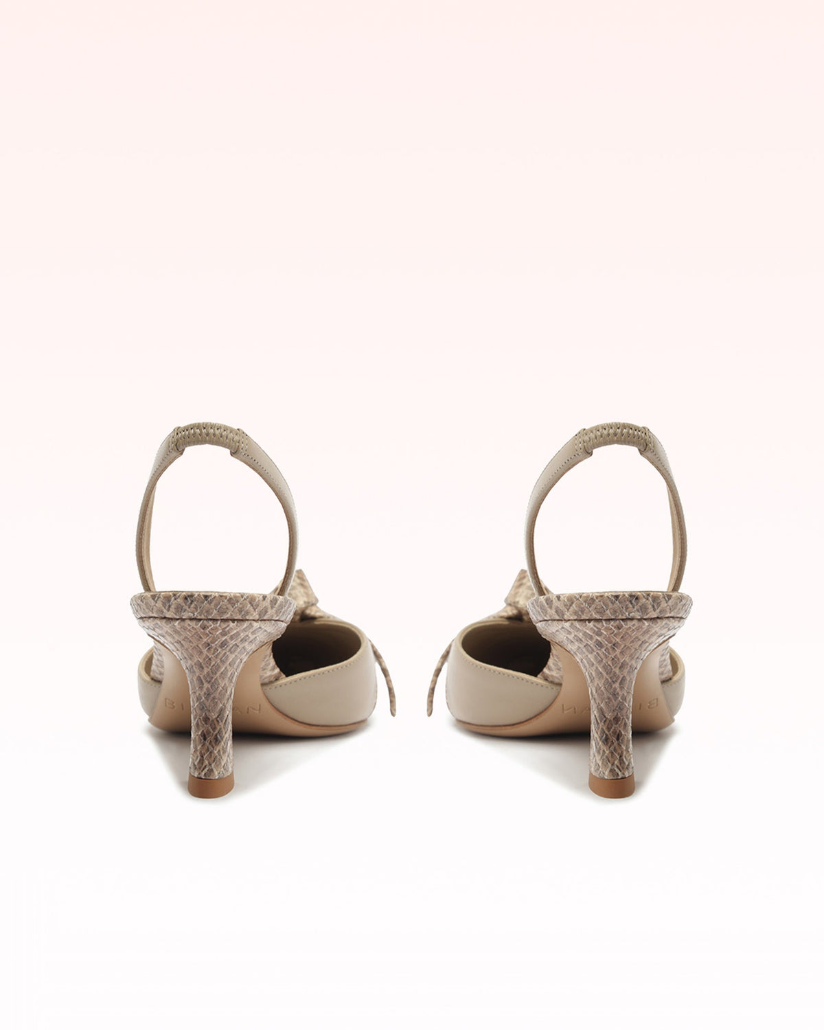 Clarita Slingback Cap Toe 60 Semolina