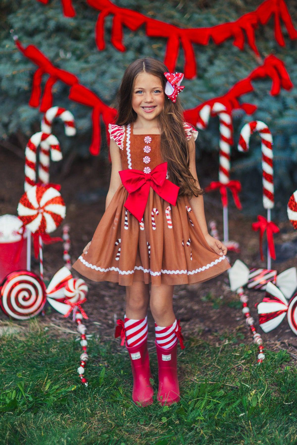 Gingerbread Pearl Bow