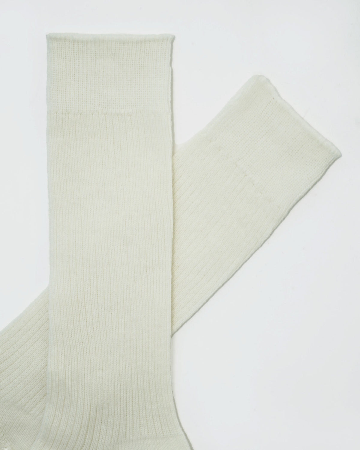 Cashmere Rib Crew Socks / White
