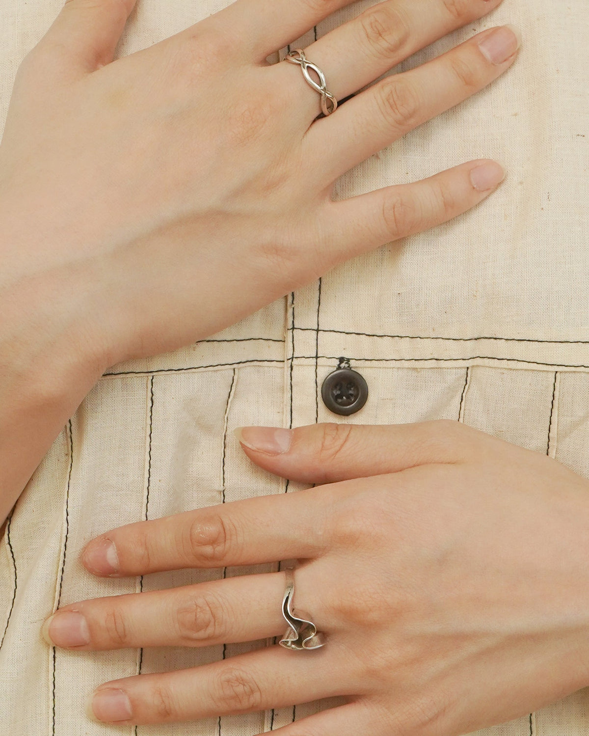 Silver Ring / Size: 8
