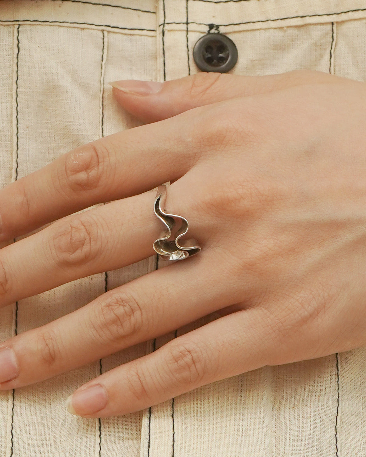 Silver Ring / Size: 8