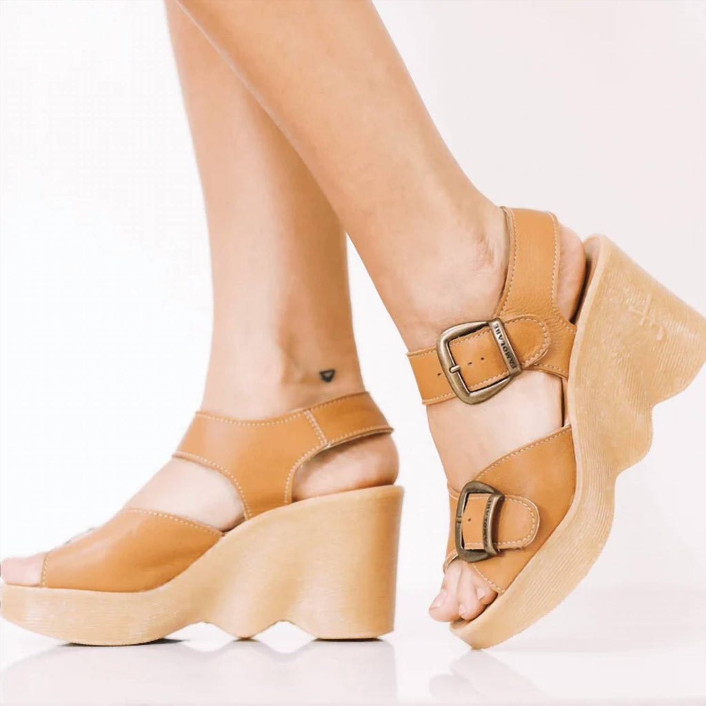 Women's Double Vision Platform Sandals In Honey Caramel