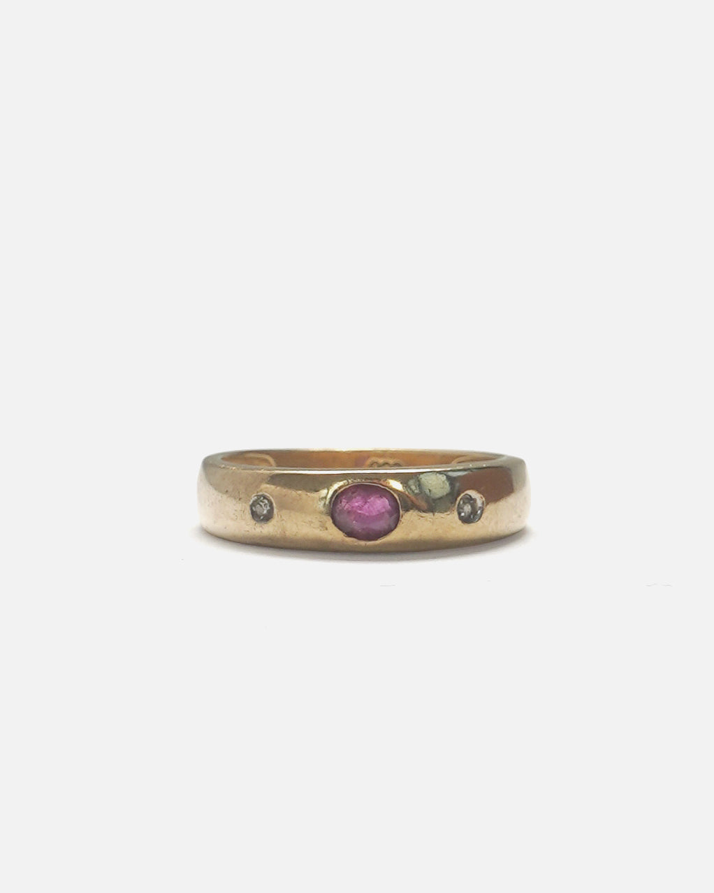 8k Gold Ring w/ Diamond & Ruby / size: 5.25