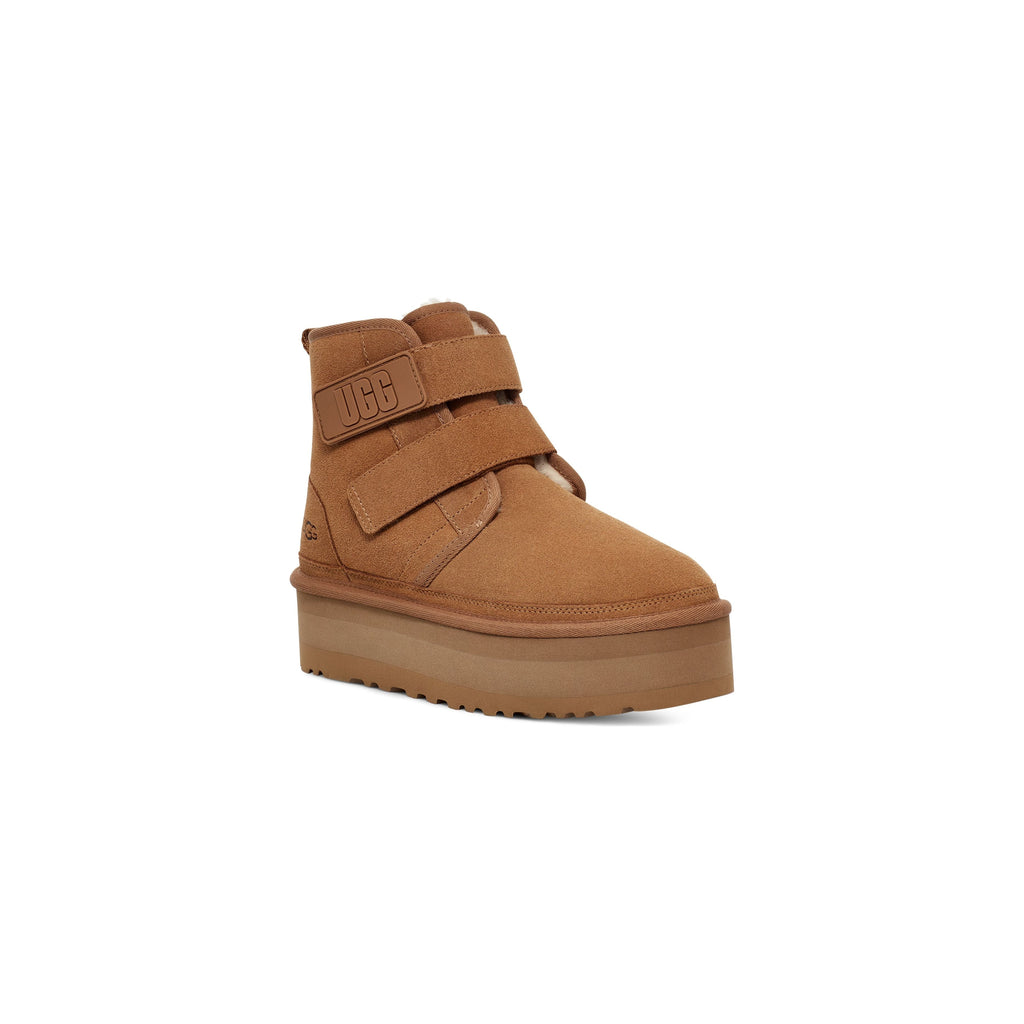 UGG Women's Neumel Platform Boot in Chestnut