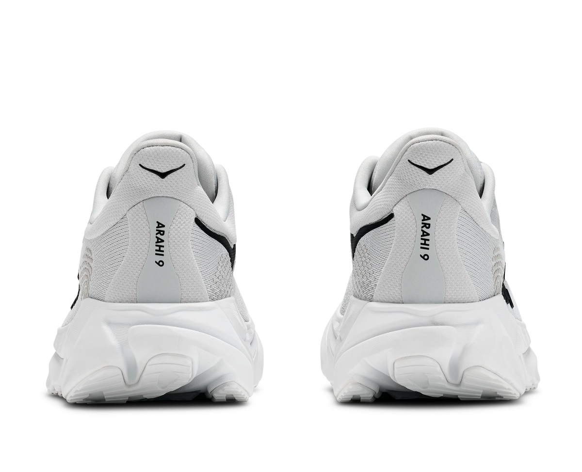 HOKA Men's Arahi 9