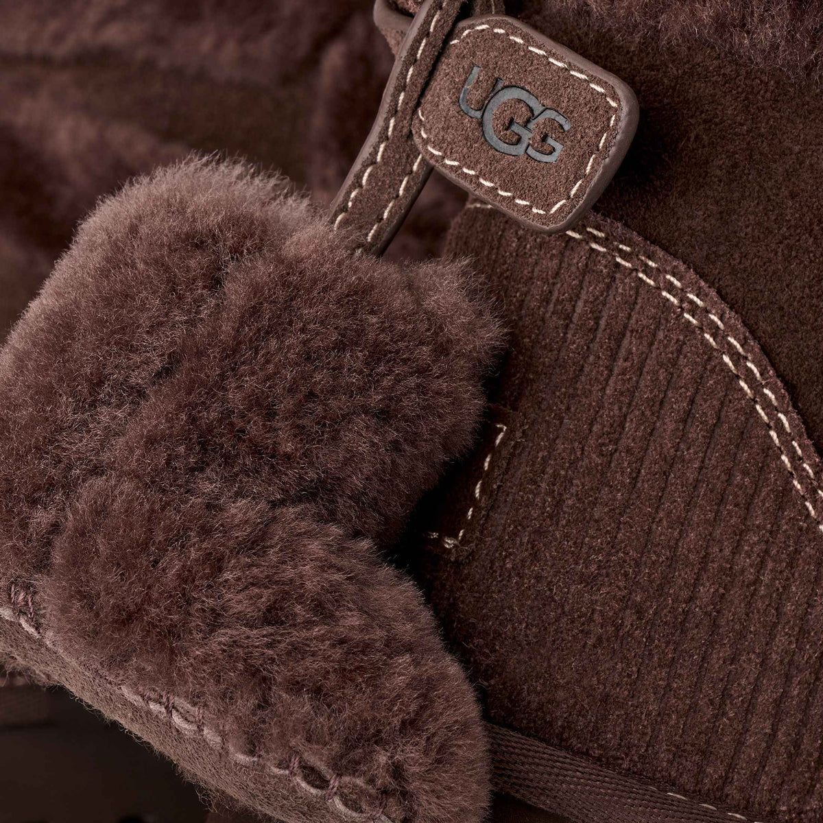 UGG Women's Classic Mini Heritage