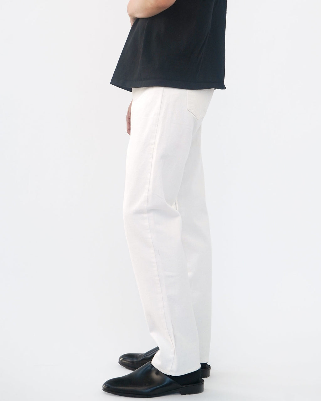 505 Tapered Fit White Denim Pants / size: 31