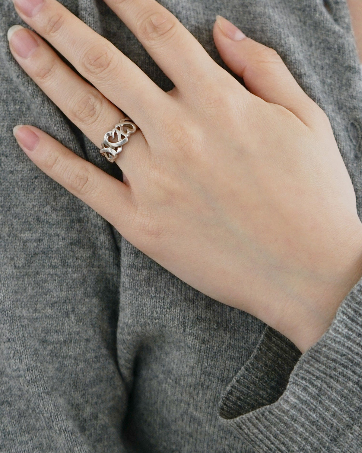 Silver Triple Loving Heart Band Ring / Size: 5.75
