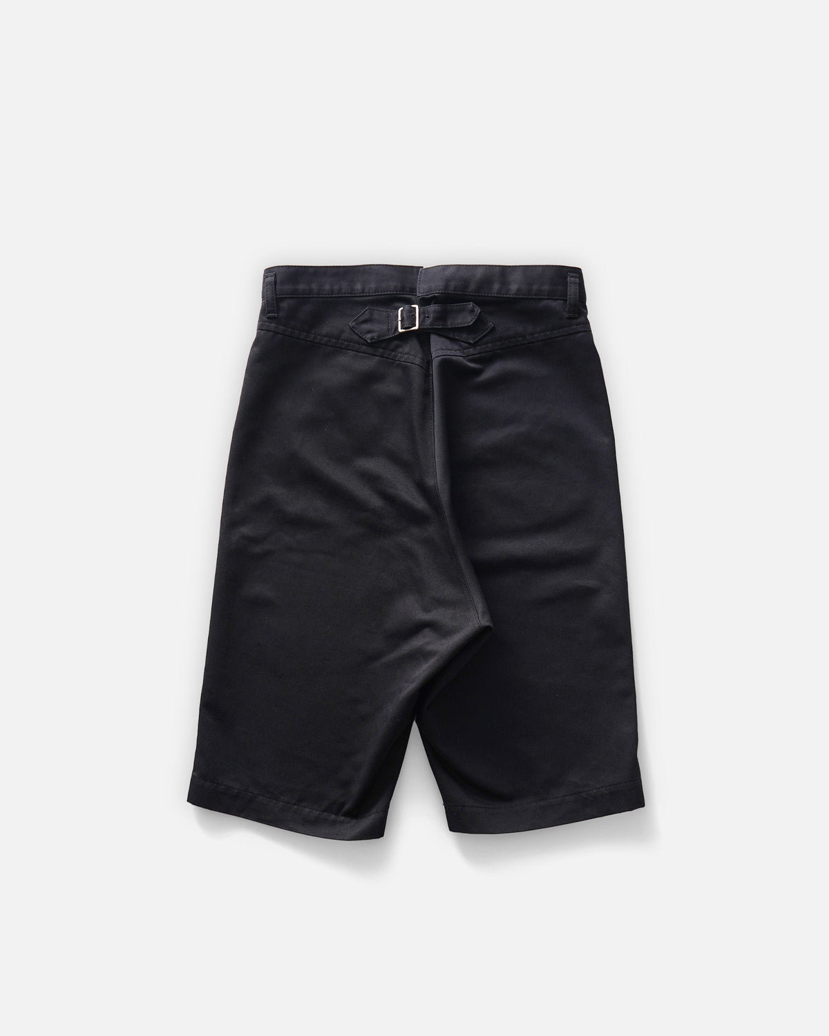 Chinch Back Shorts / Size: W29