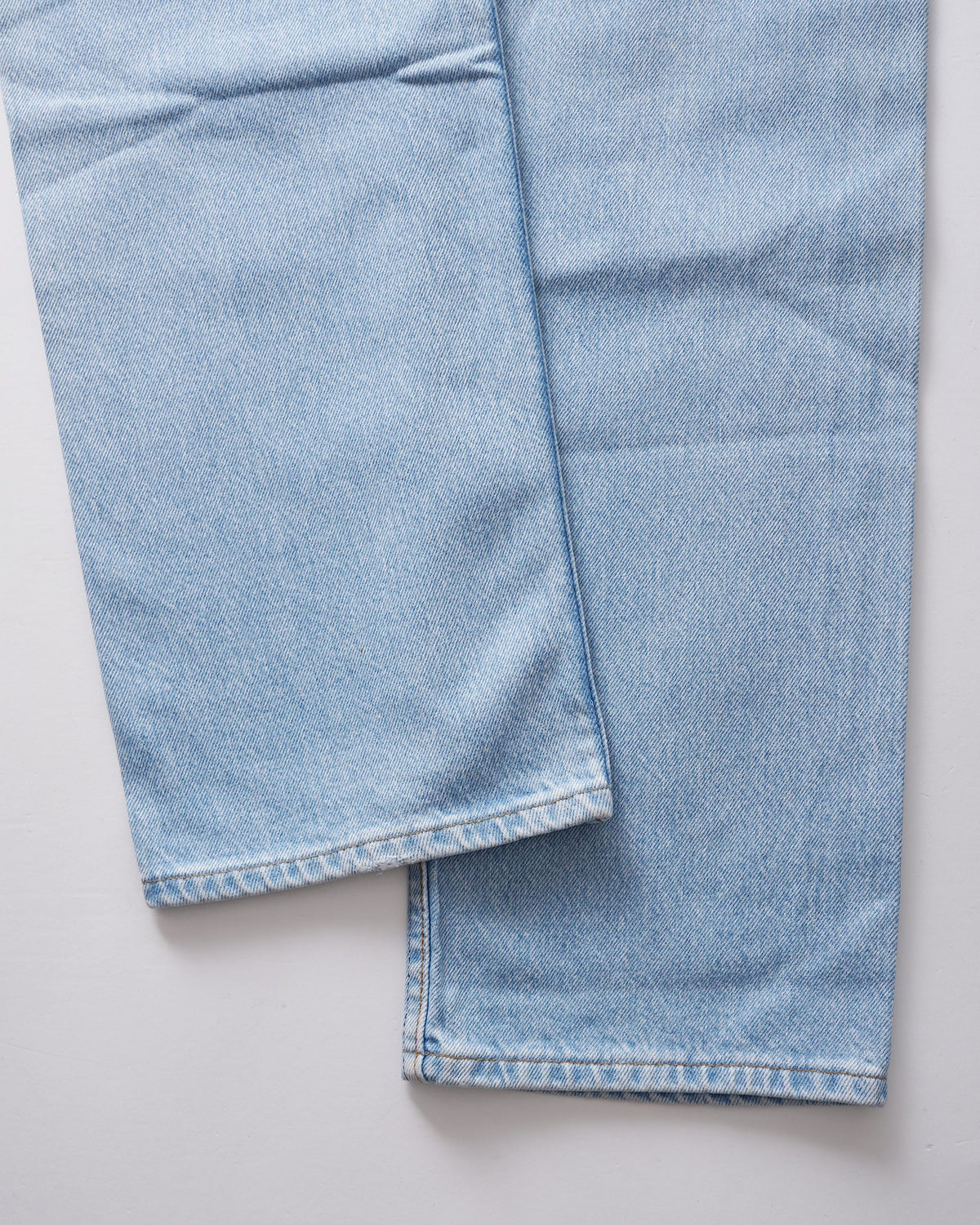 501 Straight Fit Denim Pants / size: 28
