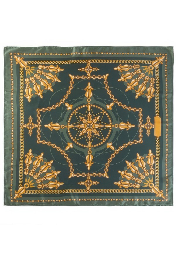 Classic Gold Chain Compass Print Bandana