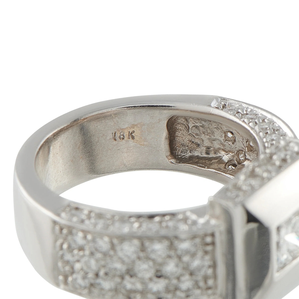 LB Exclusive 18K White Gold 0.65ct Diamond Pyramid Ring MF07-071726
