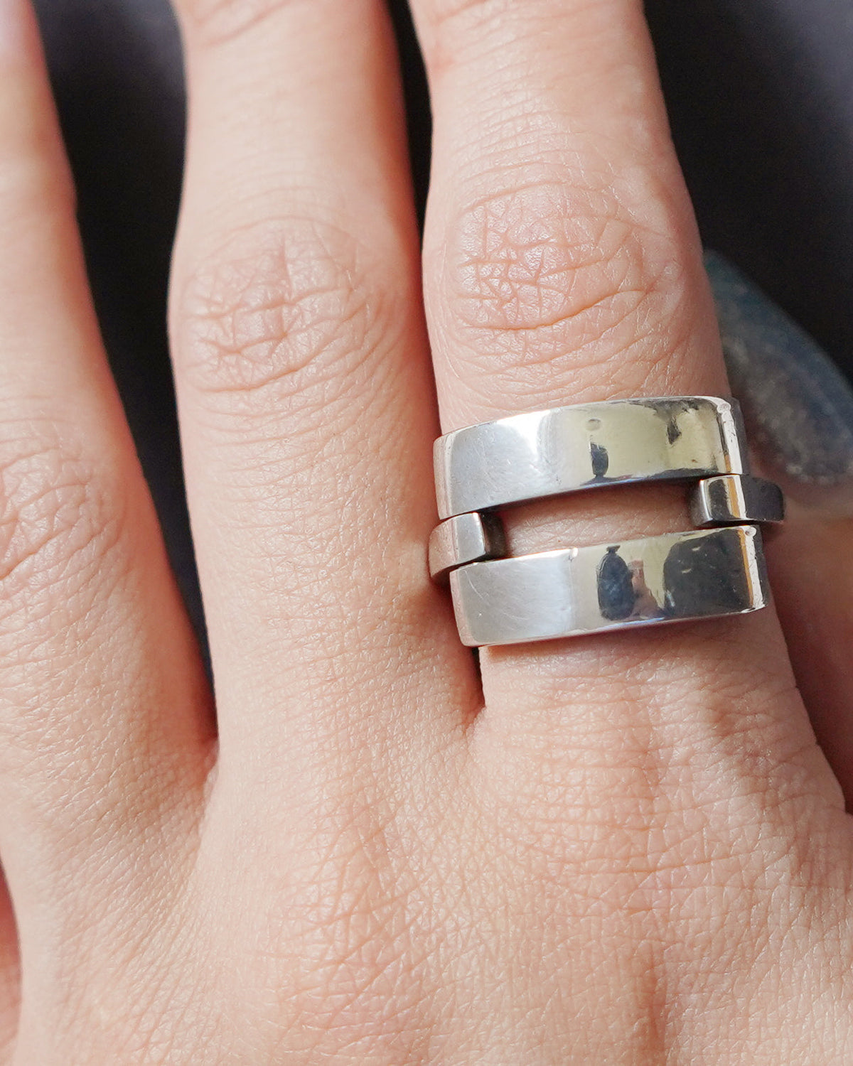 Silver Ring / Size: 7.5