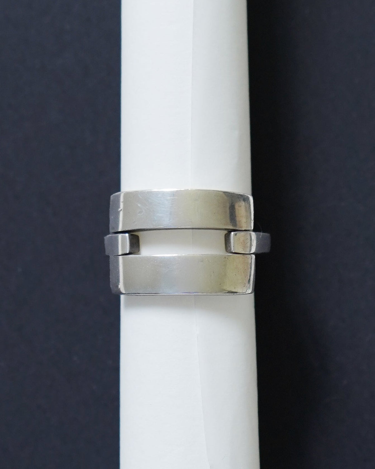 Silver Ring / Size: 7.5