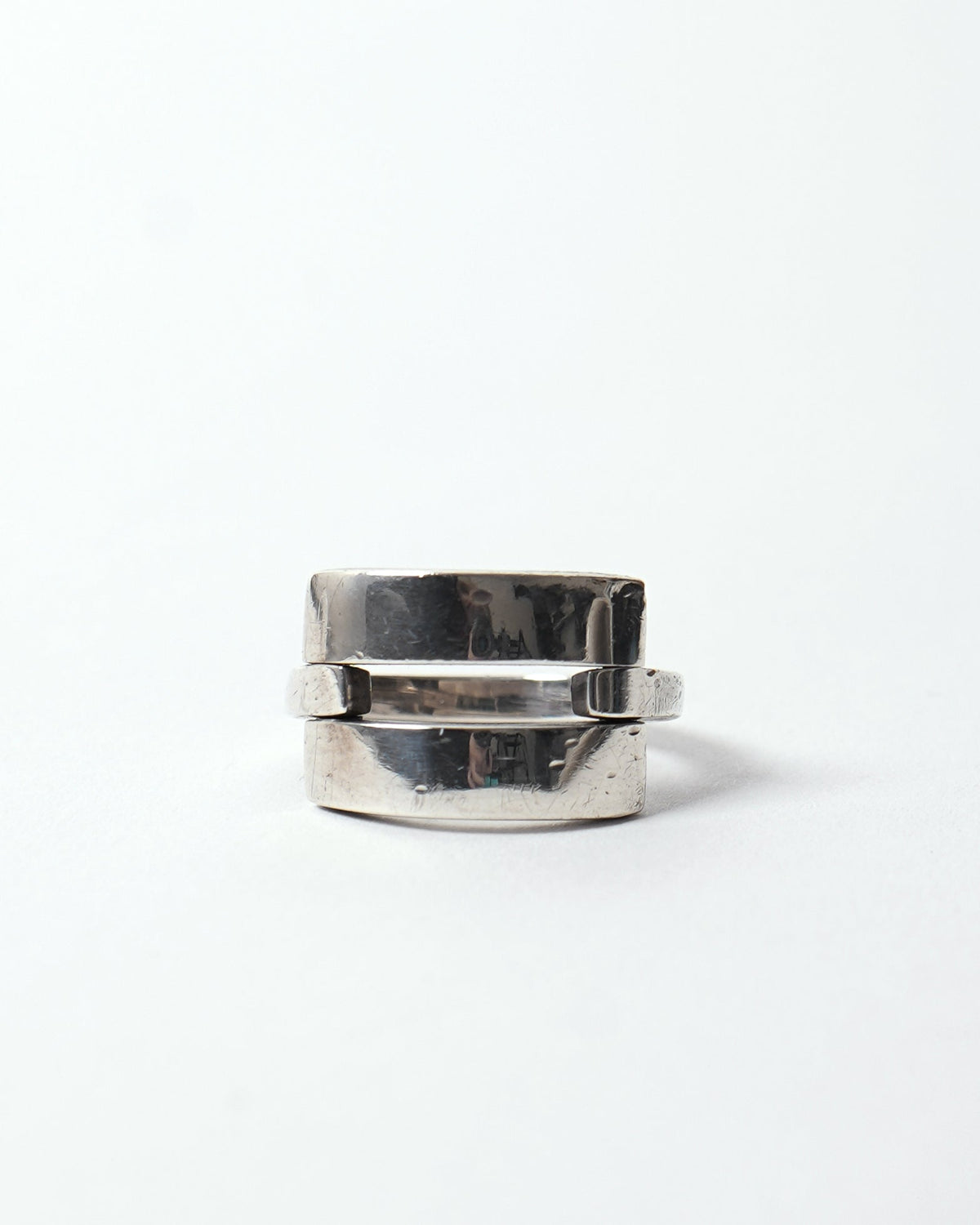 Silver Ring / Size: 7.5