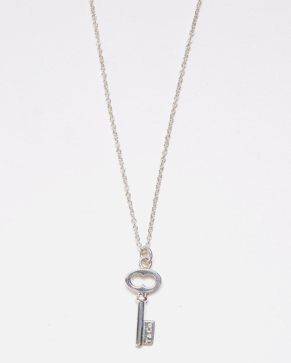 Silver Oval Key Necklace