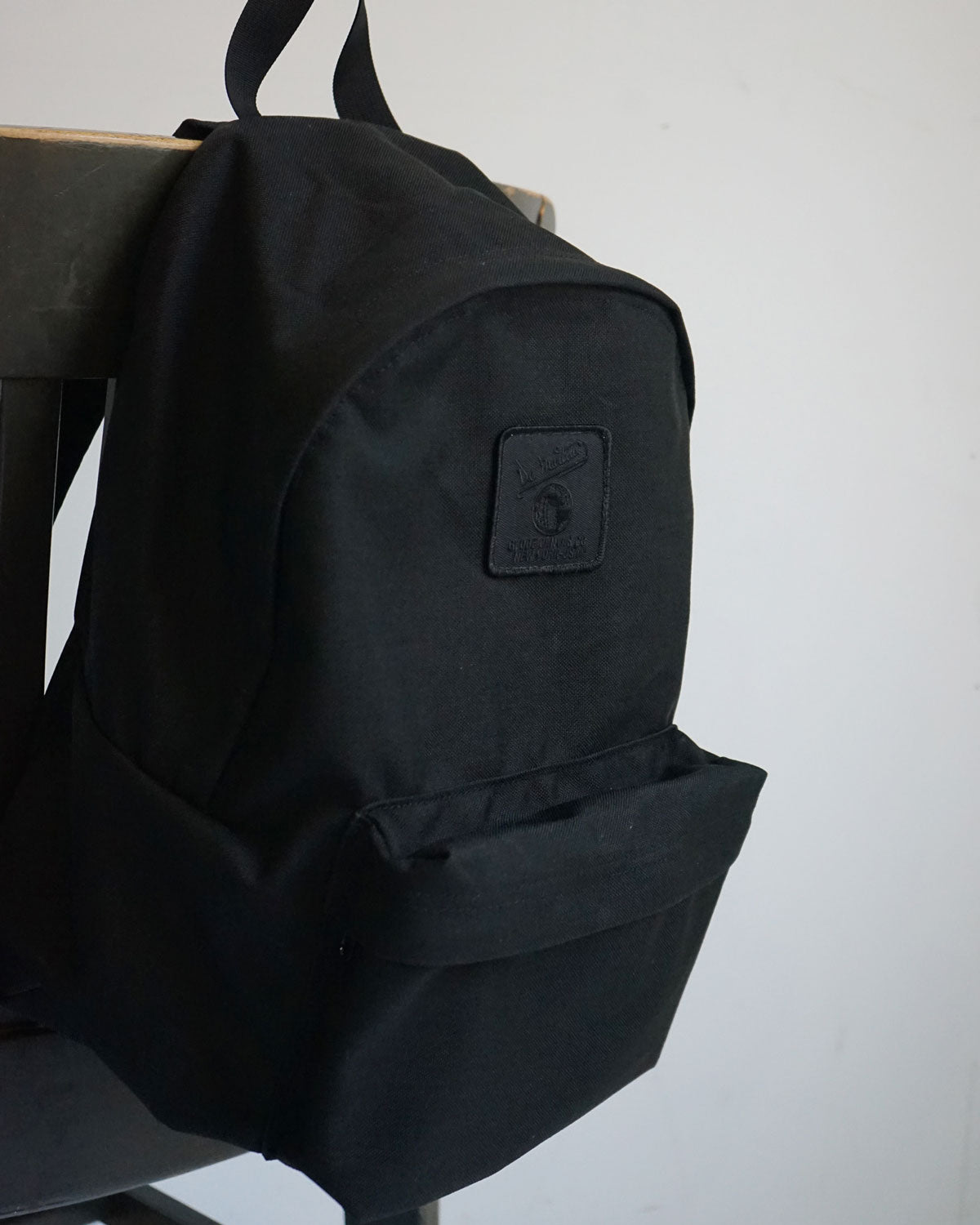 Classic Backpack / Black