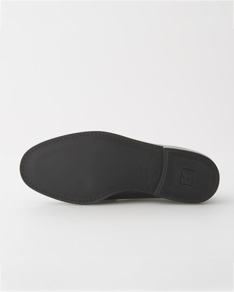 Leather 906 Loafer