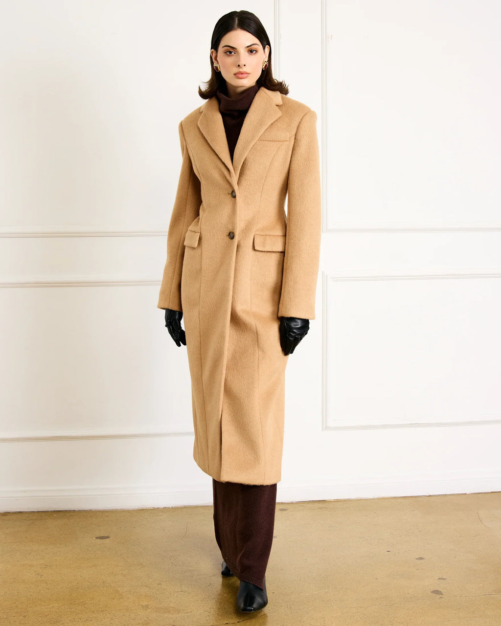 Line & Dot Mellow Coat