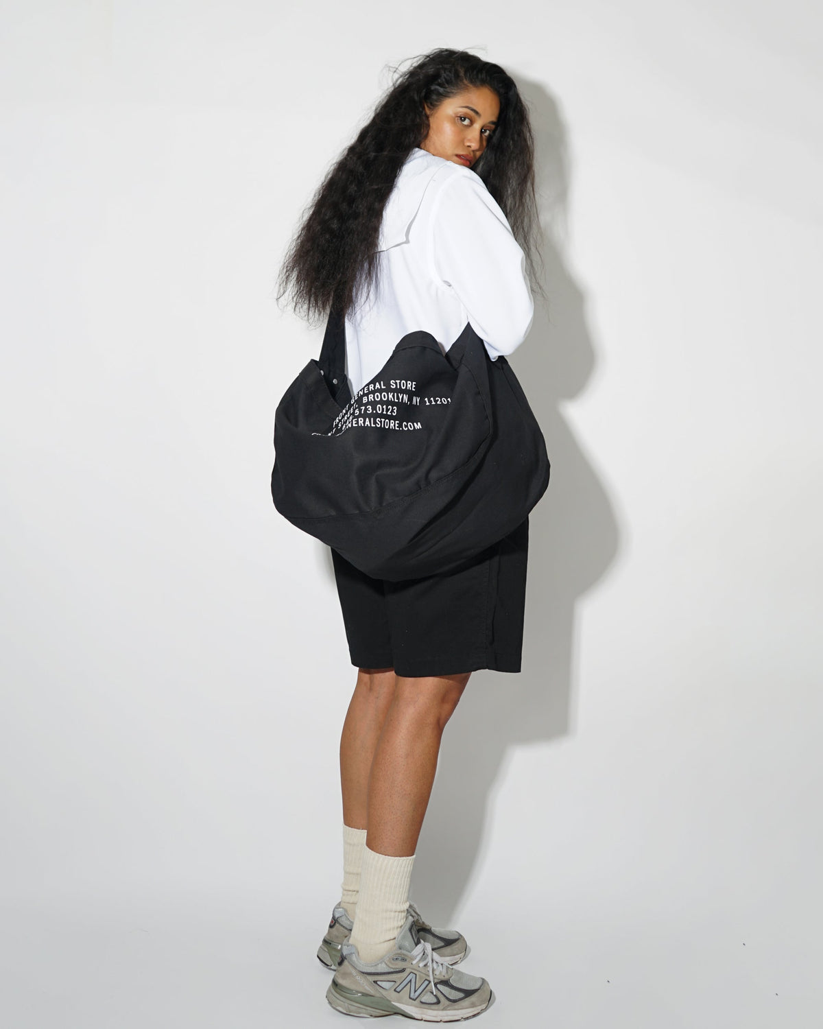 Newspaper Bag / Black