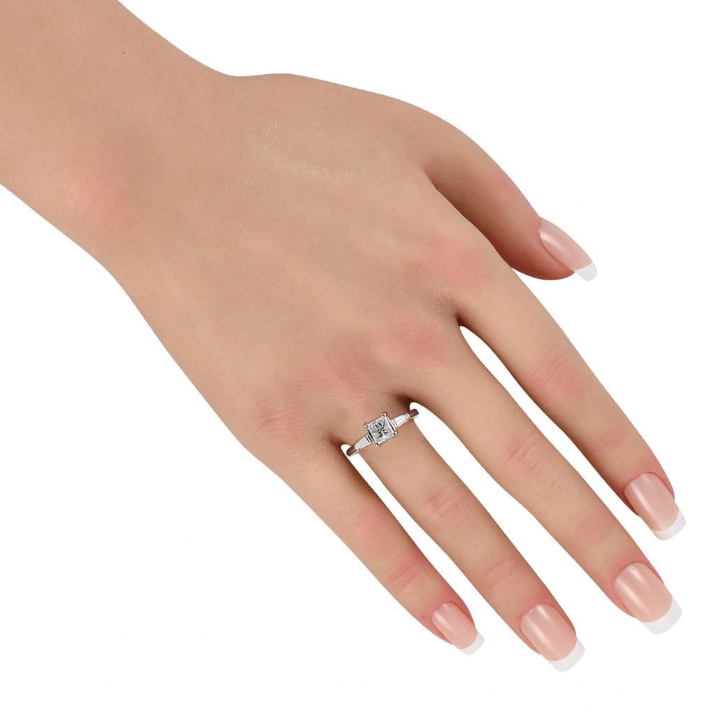 LB Exclusive Platinum 1.17ct Diamond Ring MF08-082026