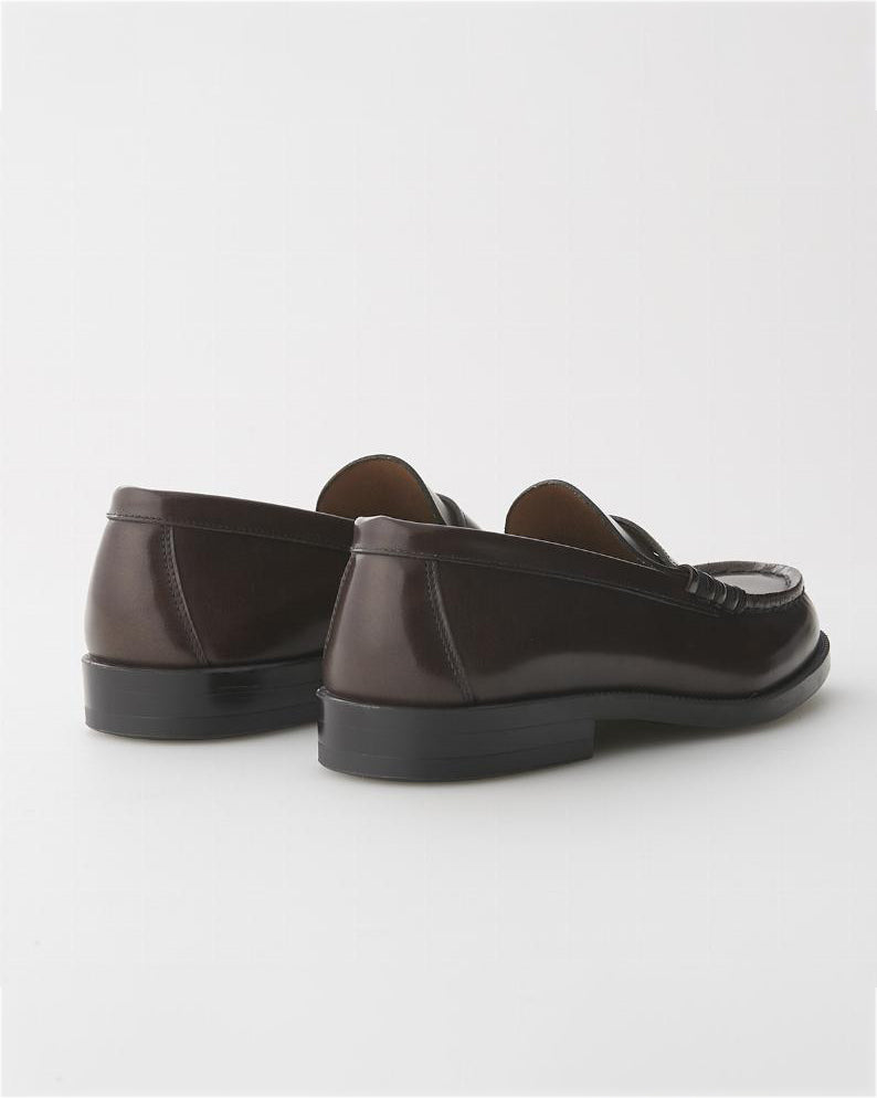 Leather 906 Loafer / Dark Brown