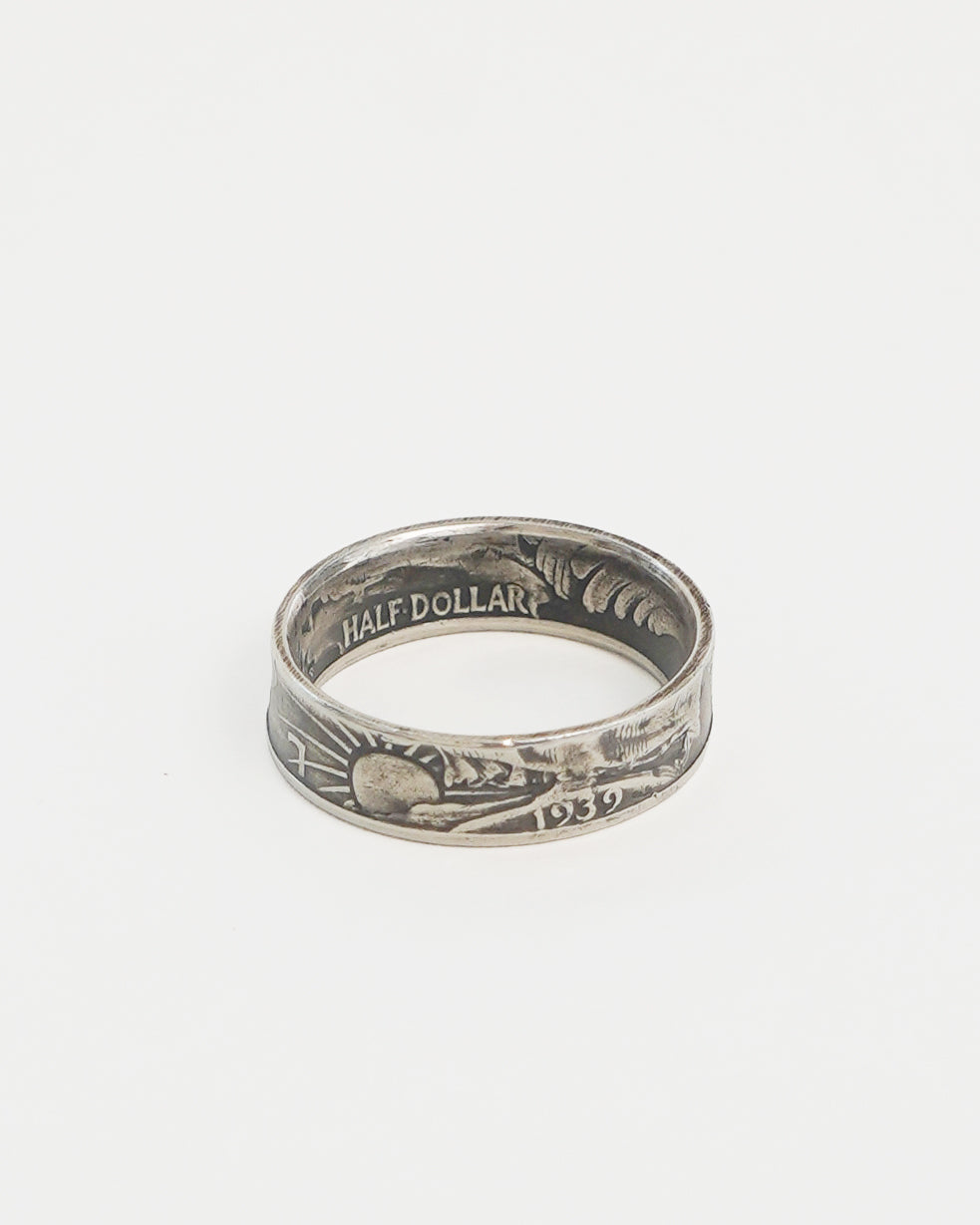 Silver USA State Coin Ring / Size: 12.5
