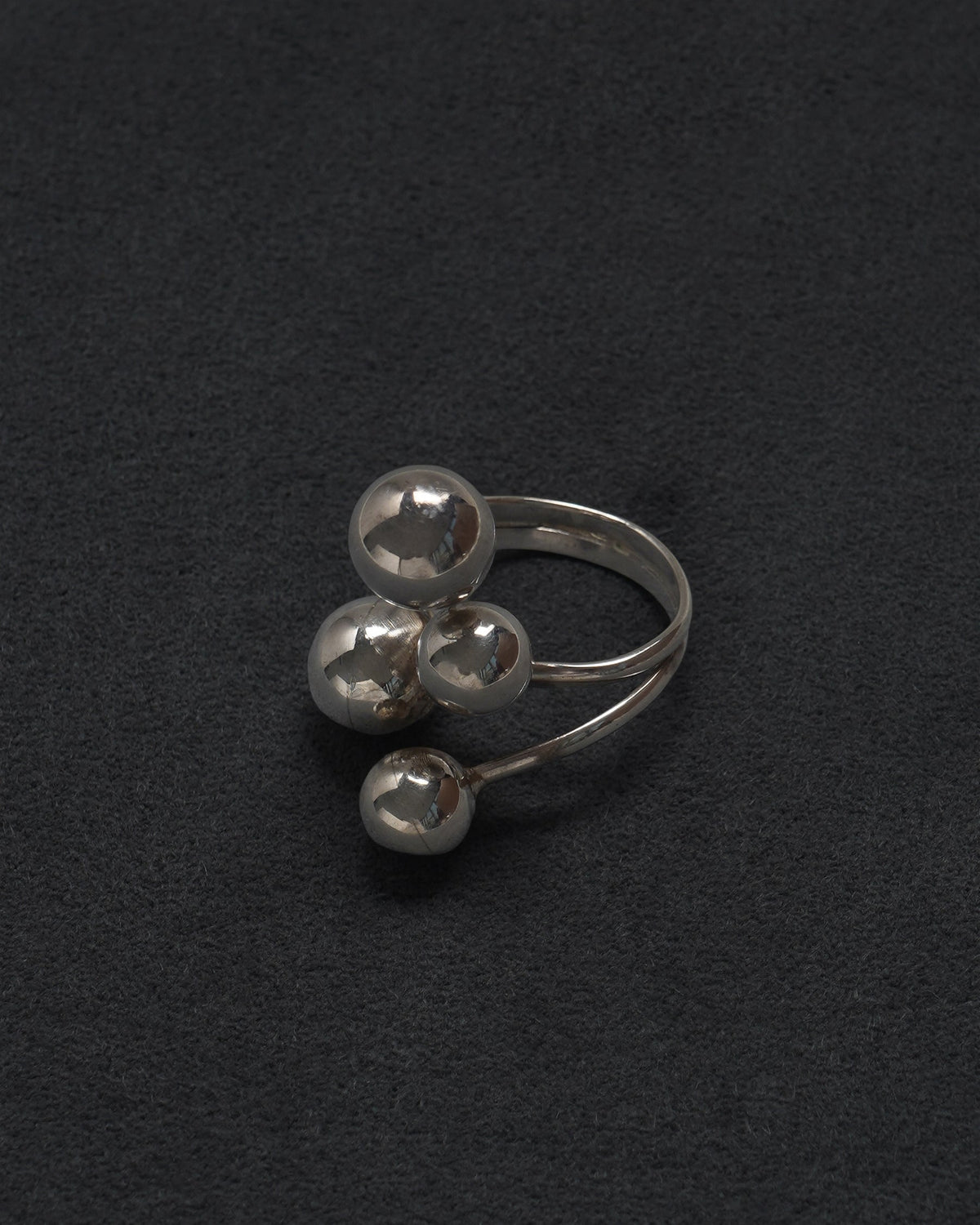 Silver Ring / Size: 6