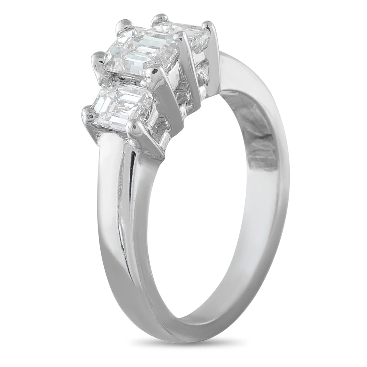 LB Exclusive 14K White Gold 1.64ct Diamond Three-Stone Ring MF19-080526