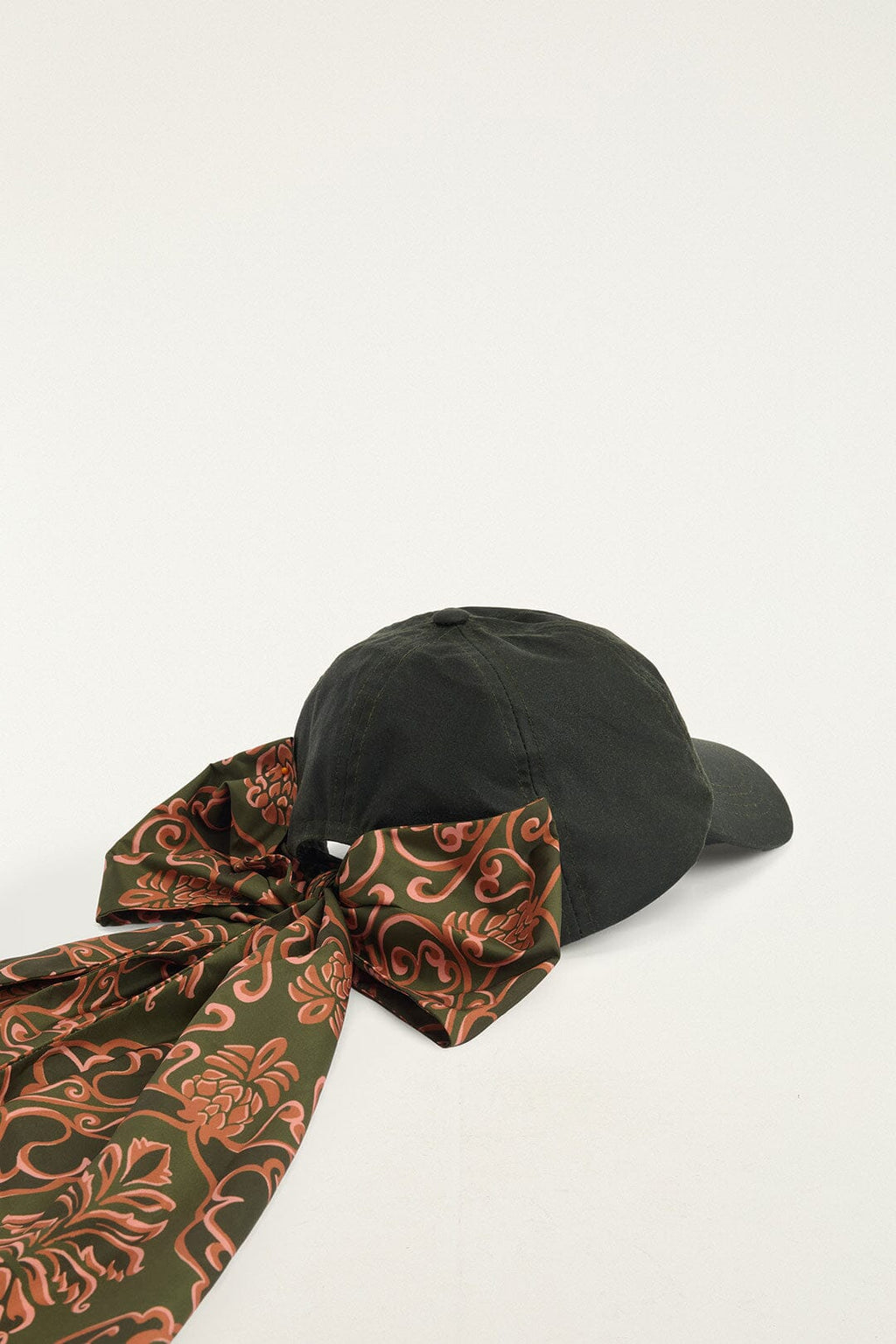 Alice Cap