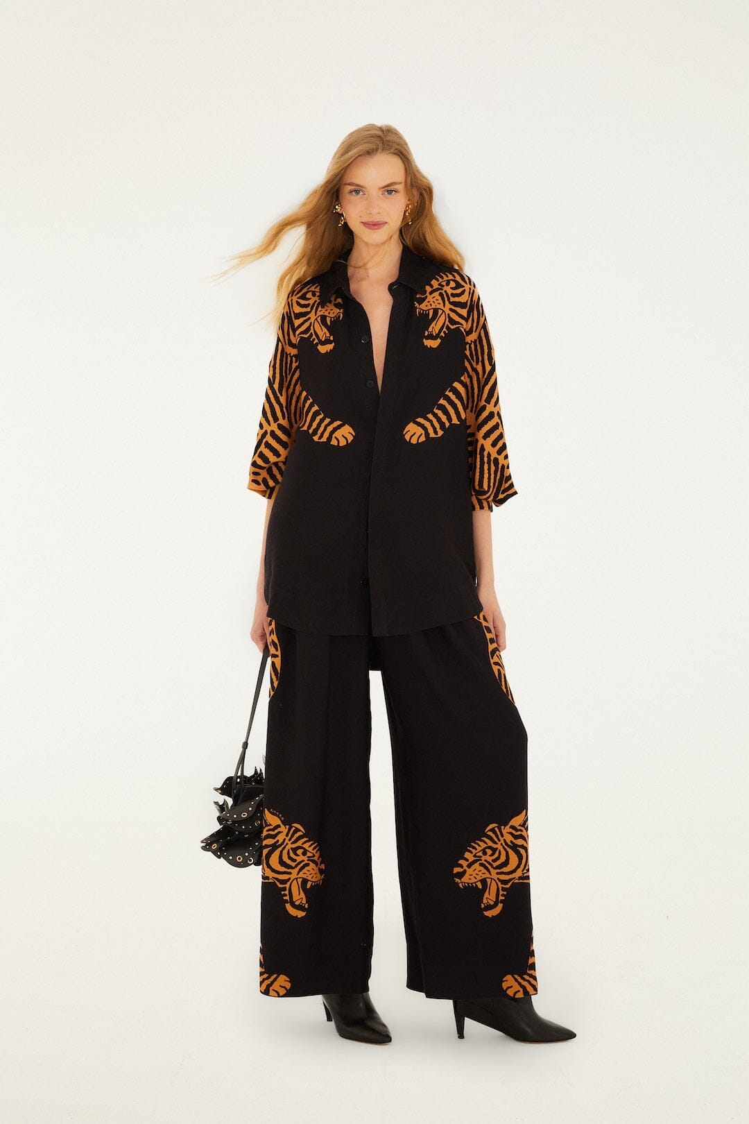 Black Tiger Long Sleeve Shirt