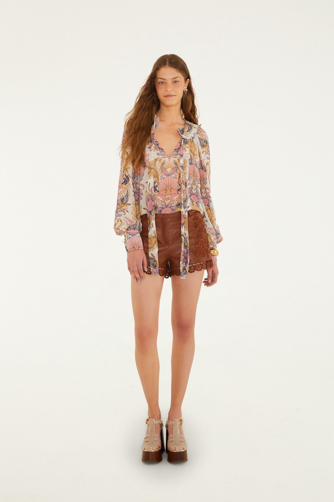 Caramel Richelieu Belt Loops Leather Shorts