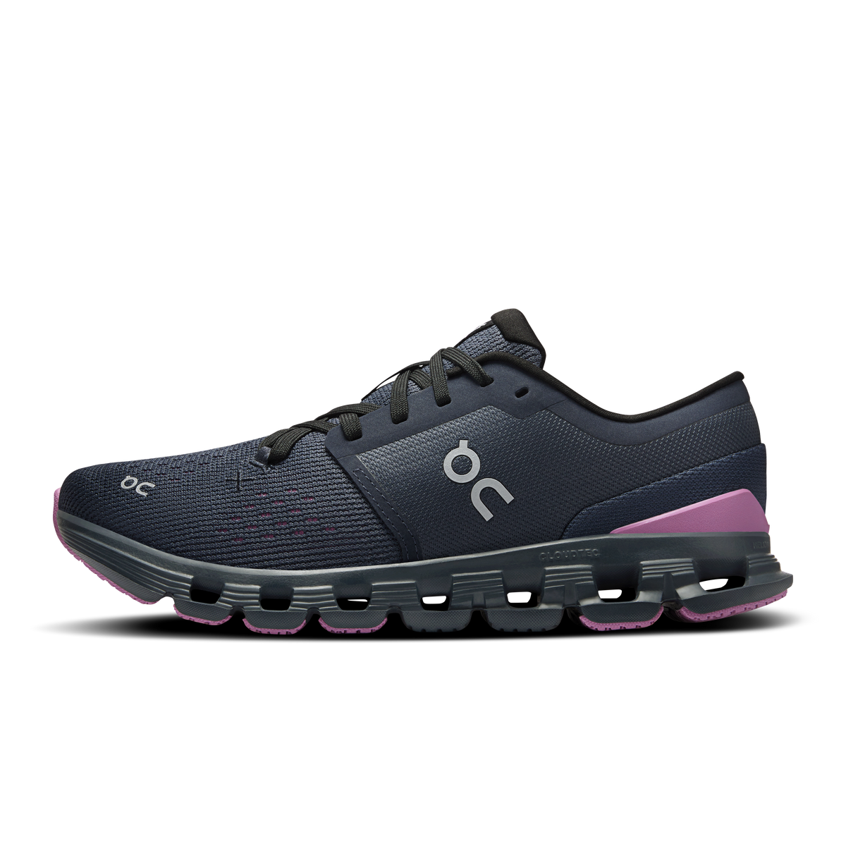 On Running Women's Cloud X 4 in Navy/Sakura