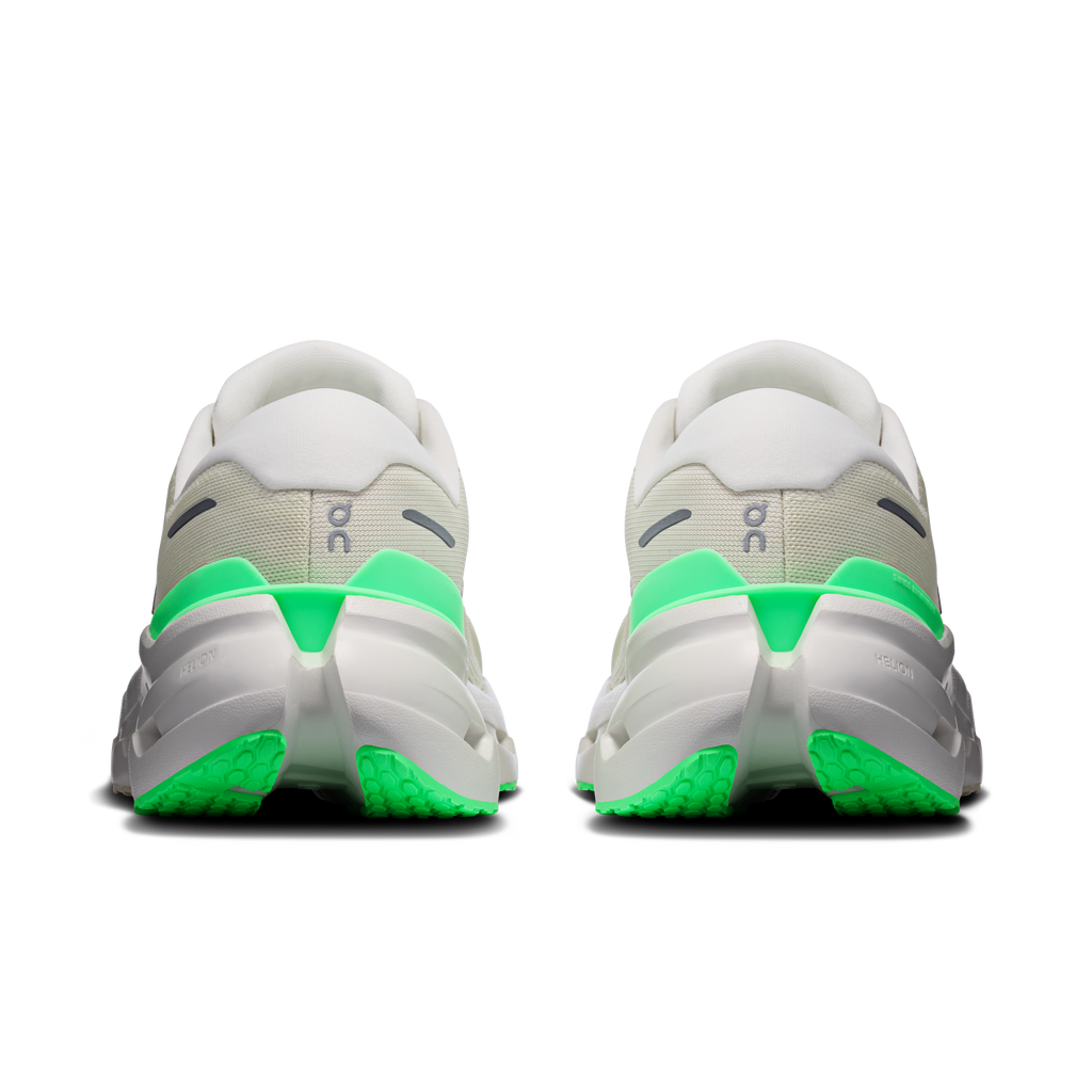 On Running Women's Cloudrunner 3 Wide