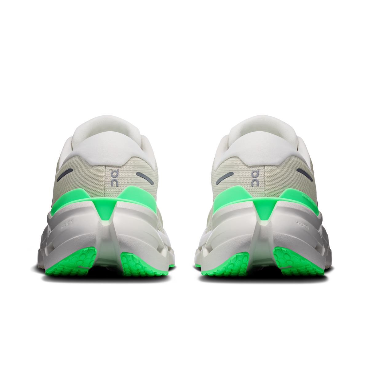 On Running Women's Cloudrunner 3 Wide