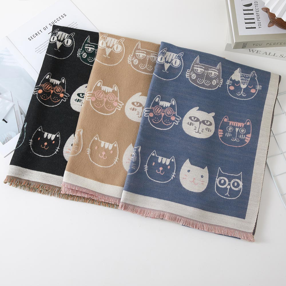 Whimsical Cat Face Pattern Print Scarf