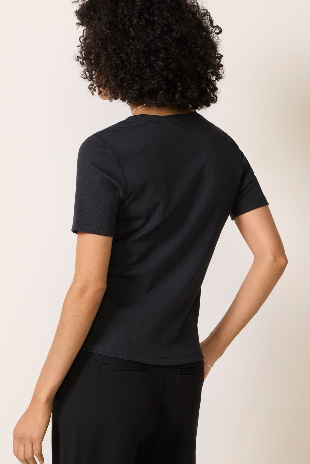Women's Nessa V Neck Elbow T-Shirt