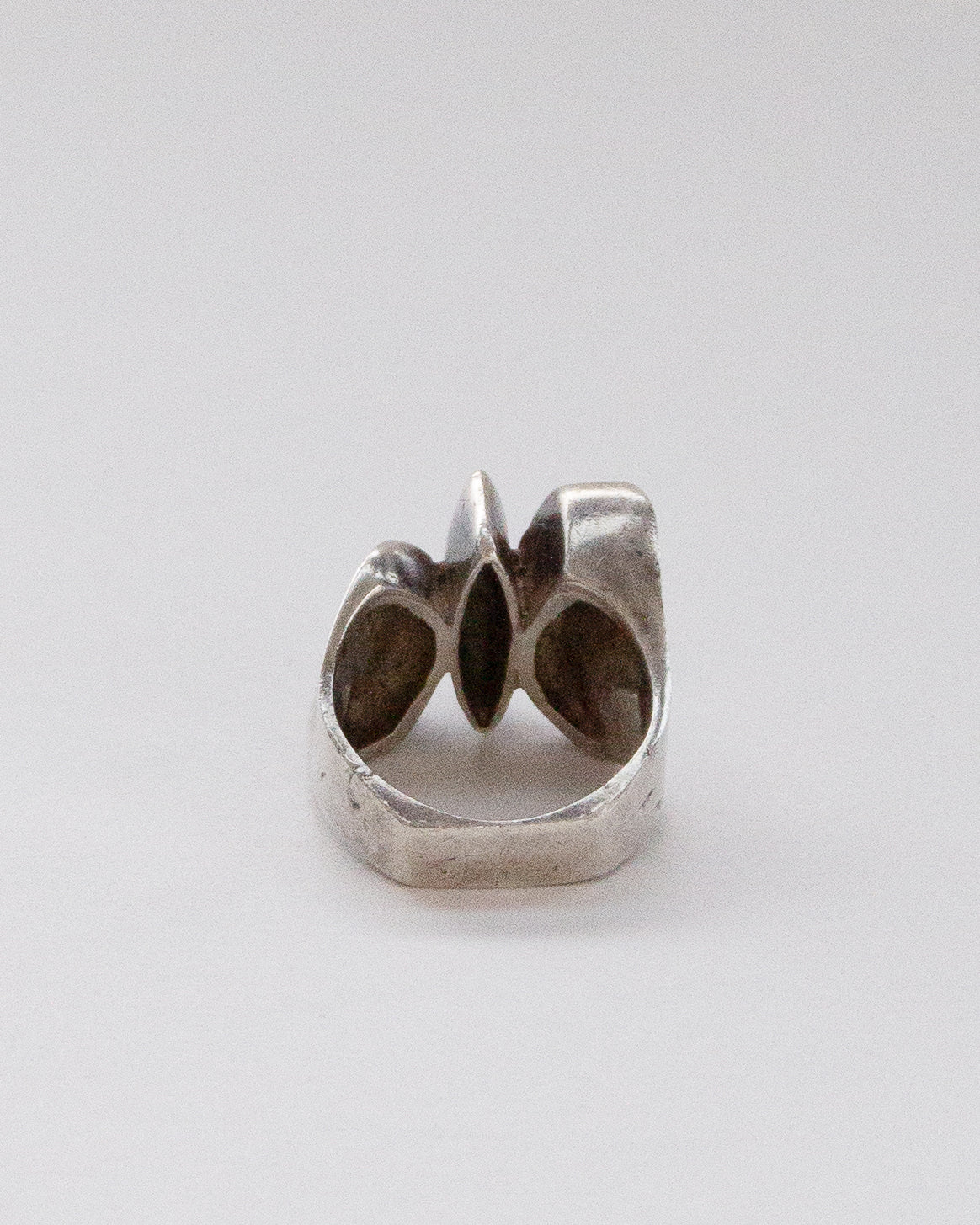 Silver Ring / Size: 6