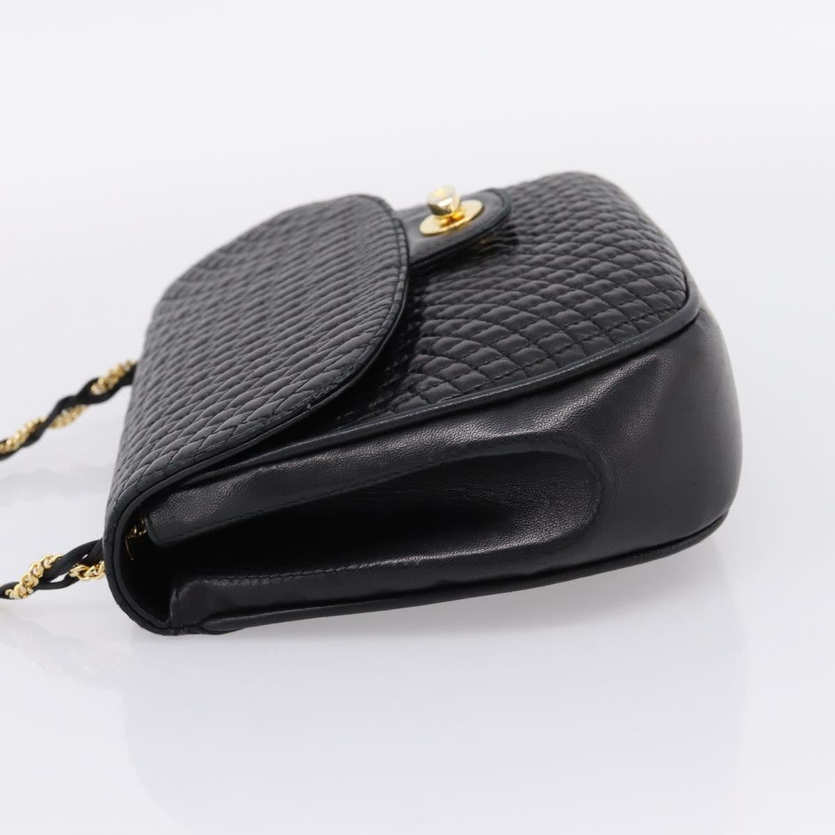 Bally Vintage Chain Quilted Leather Leather Shoulder Bag Bag (Pre-Owned)