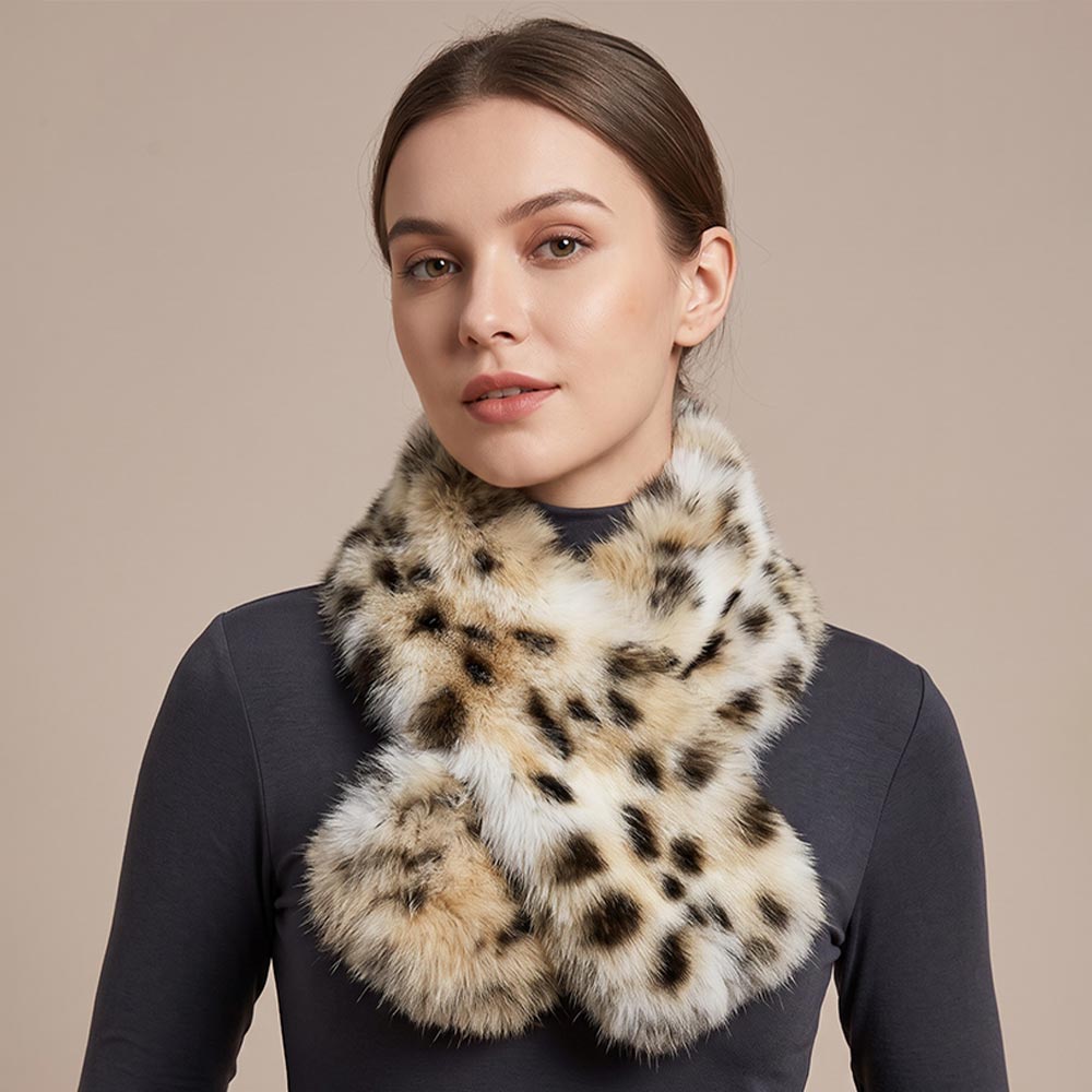 Plush Faux Fur Animal Pattern Pull-Through Winter Scarf