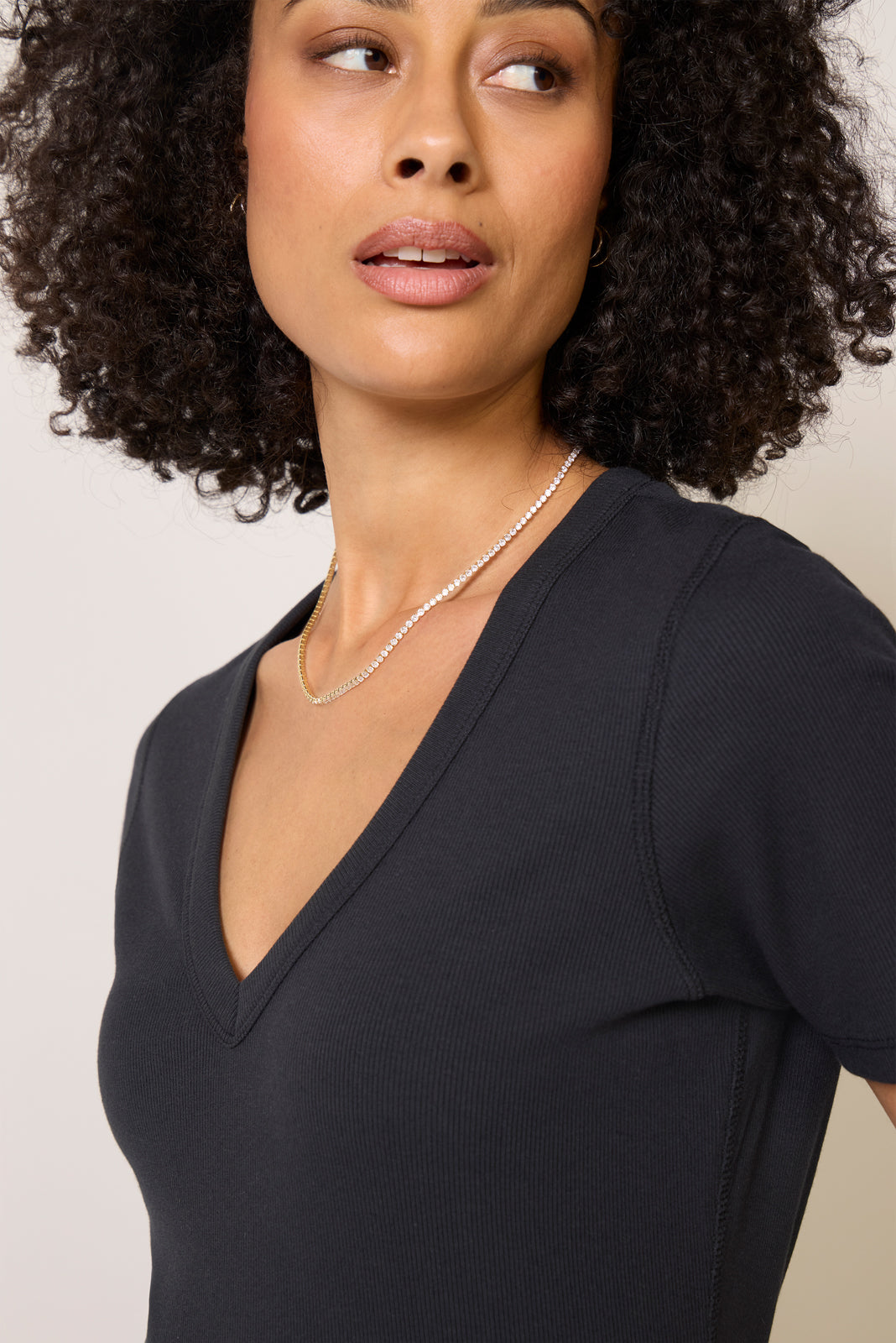 Women's Nessa V Neck Elbow T-Shirt