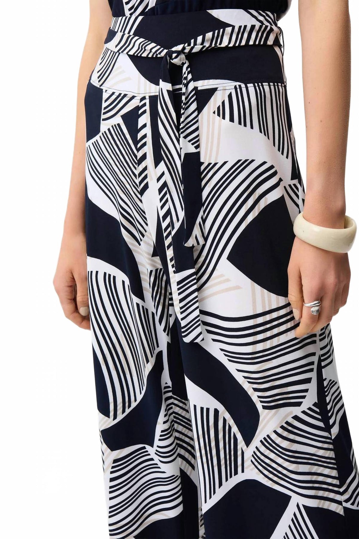 Geometric High Waist Wide Leg Pants In Vanilla/multi