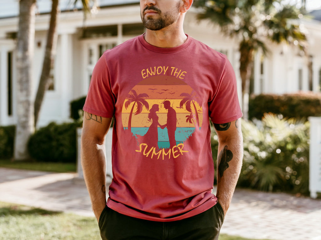Couple On Vacation Men's Sports Trendy T-shirt