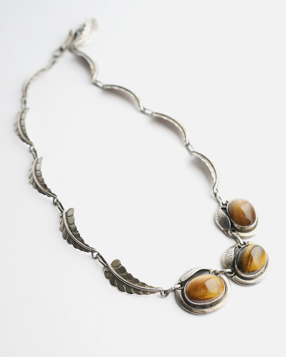 Silver x Tiger Eye Necklace