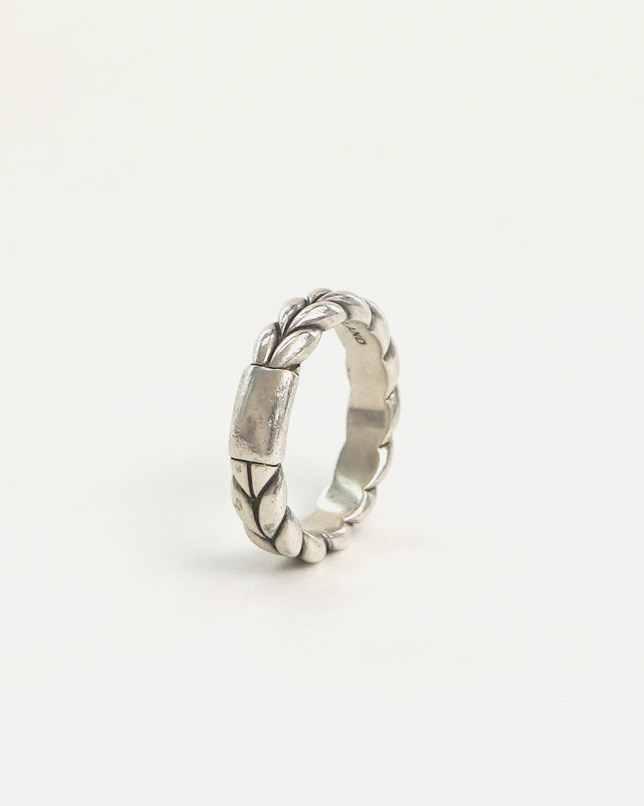 Silver Ring / Size: 7.25