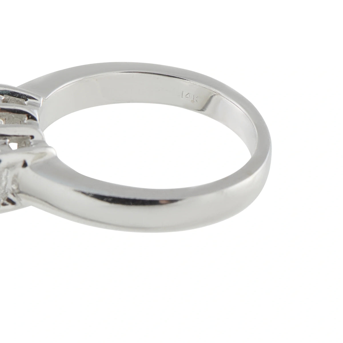 LB Exclusive 14K White Gold 1.64ct Diamond Three-Stone Ring MF19-080526