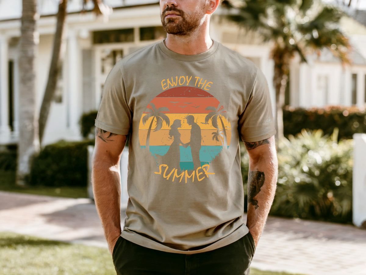 Couple On Vacation Men's Sports Trendy T-shirt