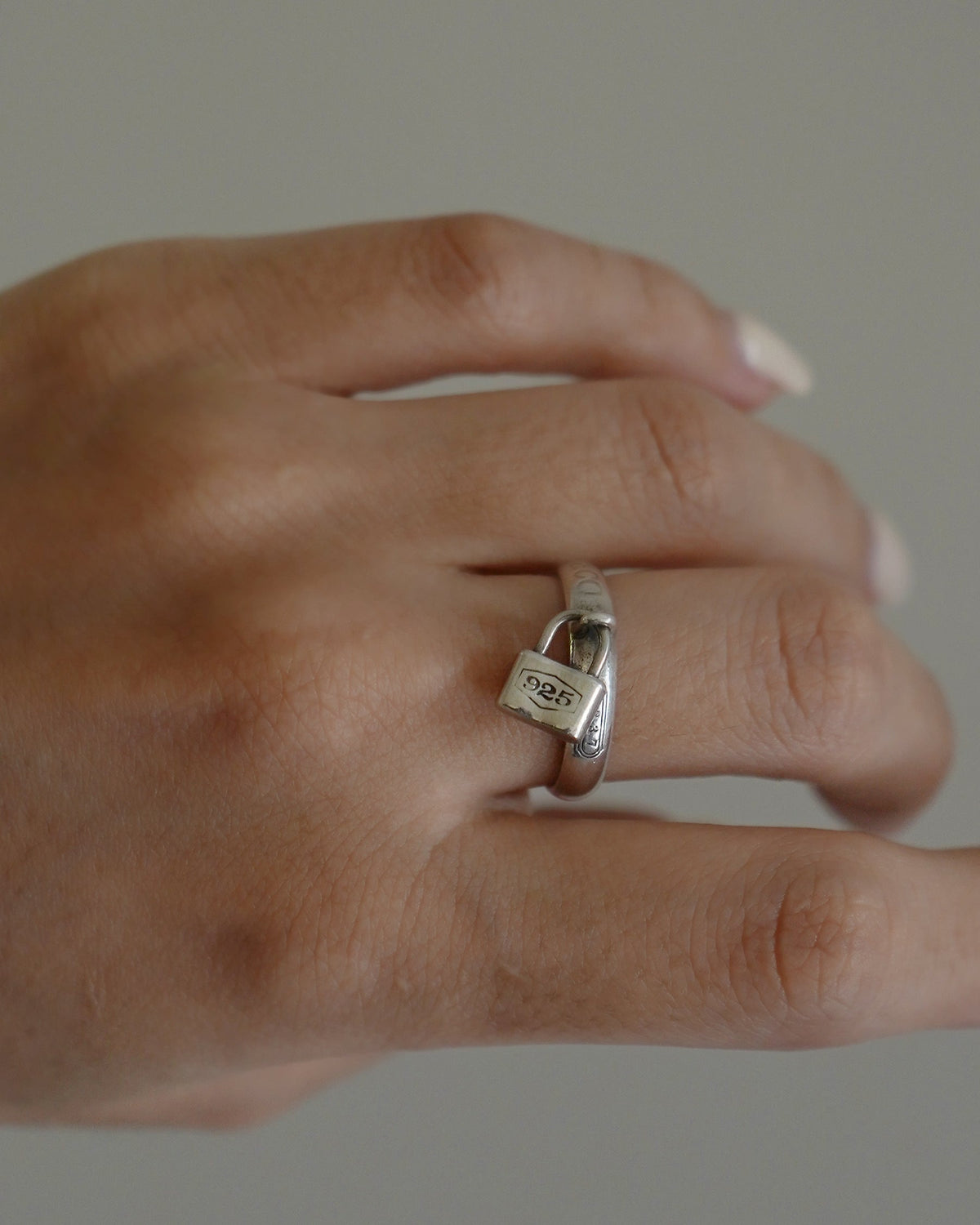 Silver Padlock Charm Ring / Size: 6
