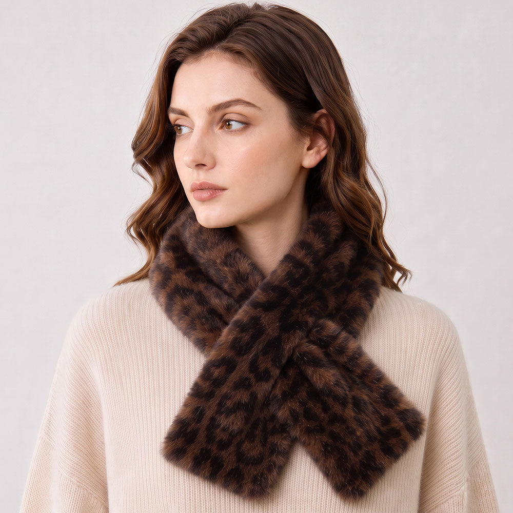 Plush Faux Fur Leopard Pattern Pull-Through Winter Scarf